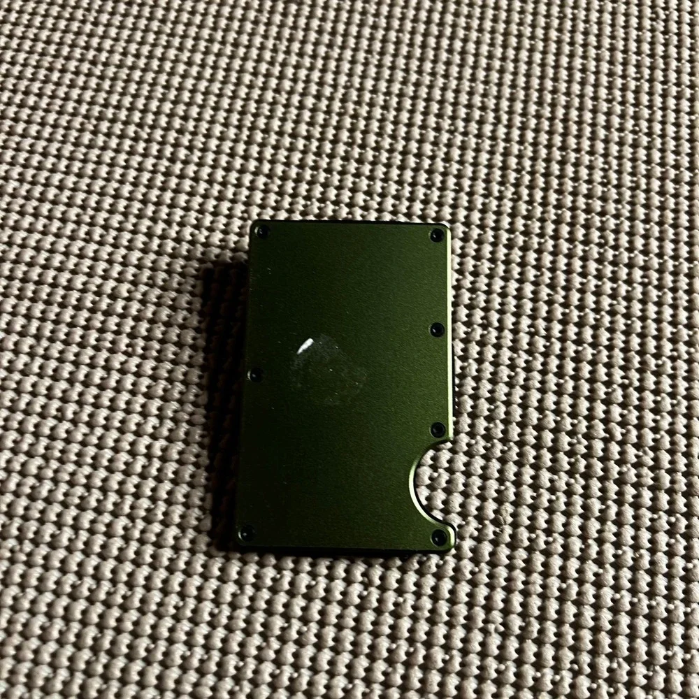 Olive Green Metal RFID Blocking Minimalist Wallet with Money Clip AirTag Mount